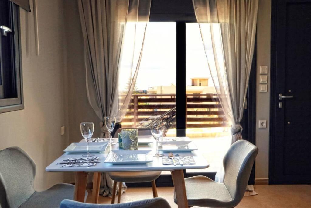 Havana 2 Luxury Sea And Pool Gazi Екстериор снимка