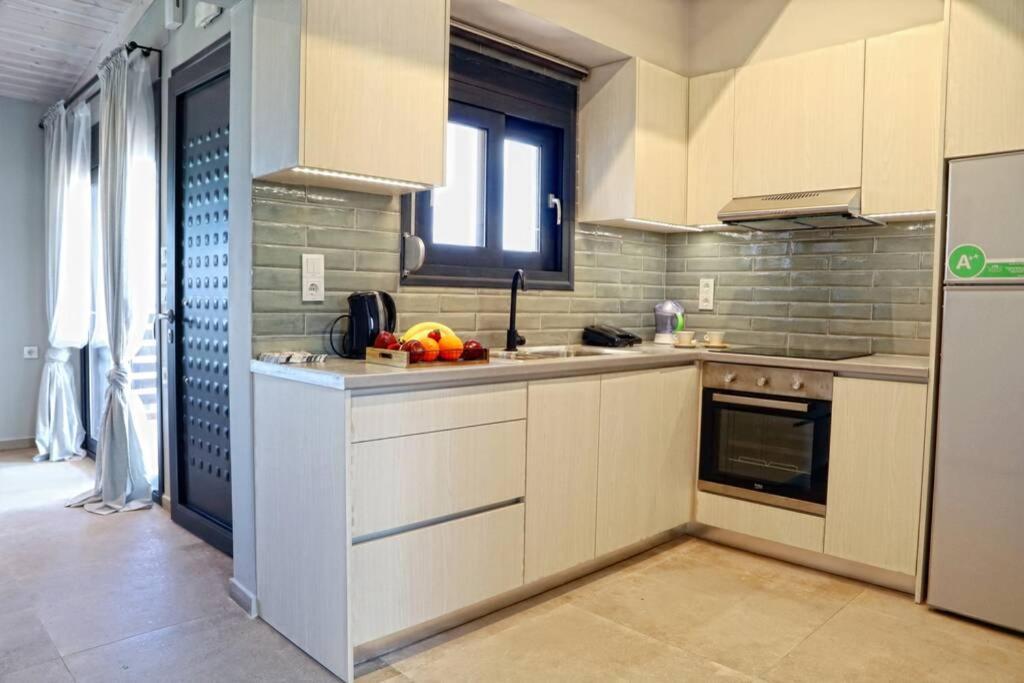 Havana 2 Luxury Sea And Pool Gazi Екстериор снимка